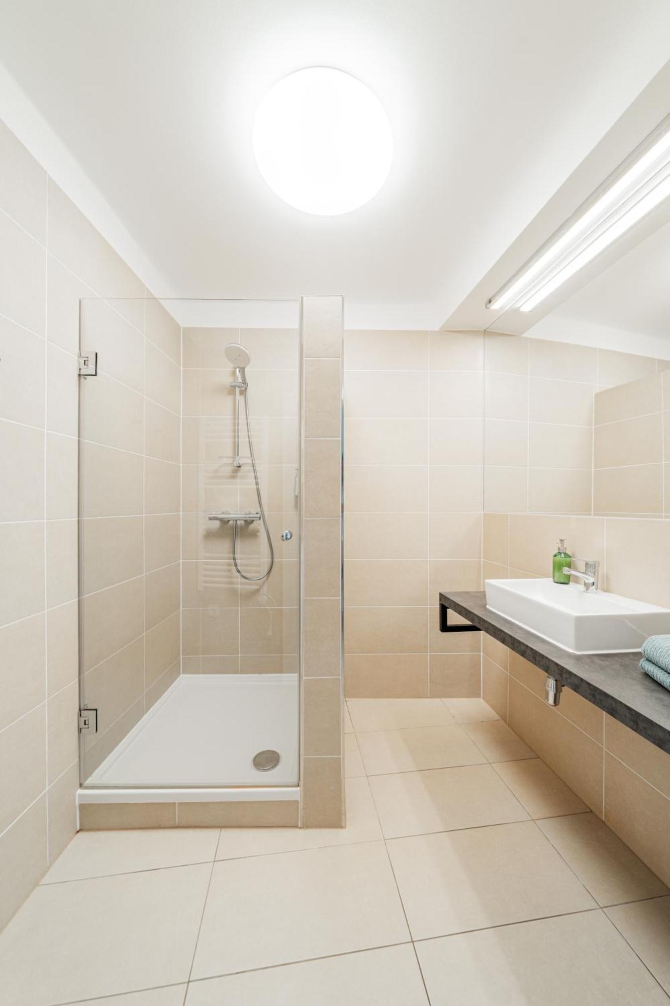 Central 60M2 Suite 10 Min Walk From Main Station Wien Exterior foto